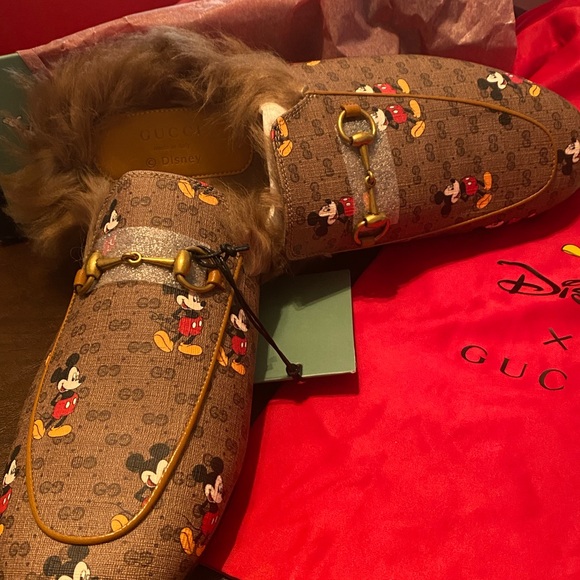Limited Edition Disney x Gucci Princetown Sz41 - Picture 5 of 11